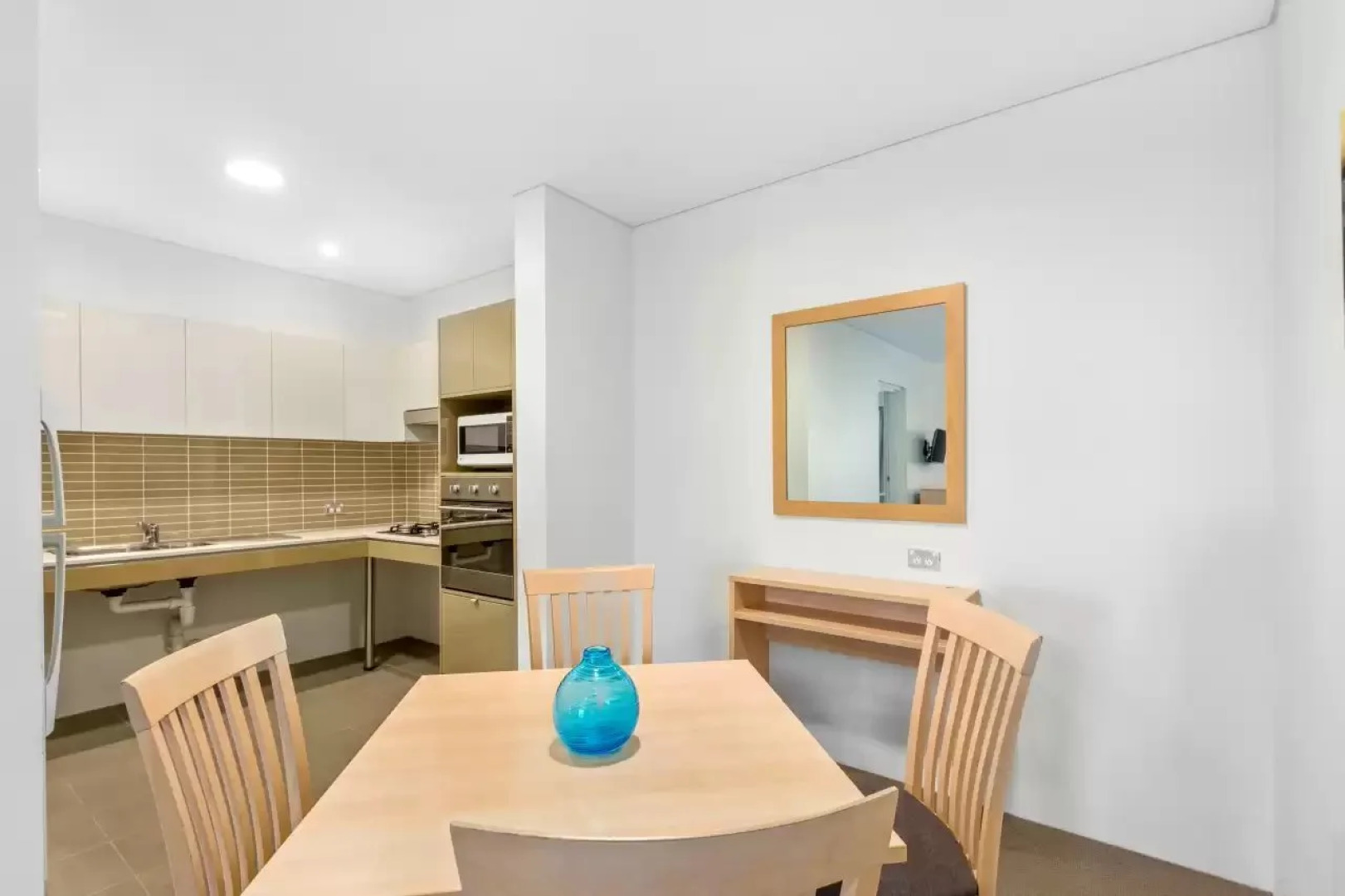 Quality Suites Pioneer Sands