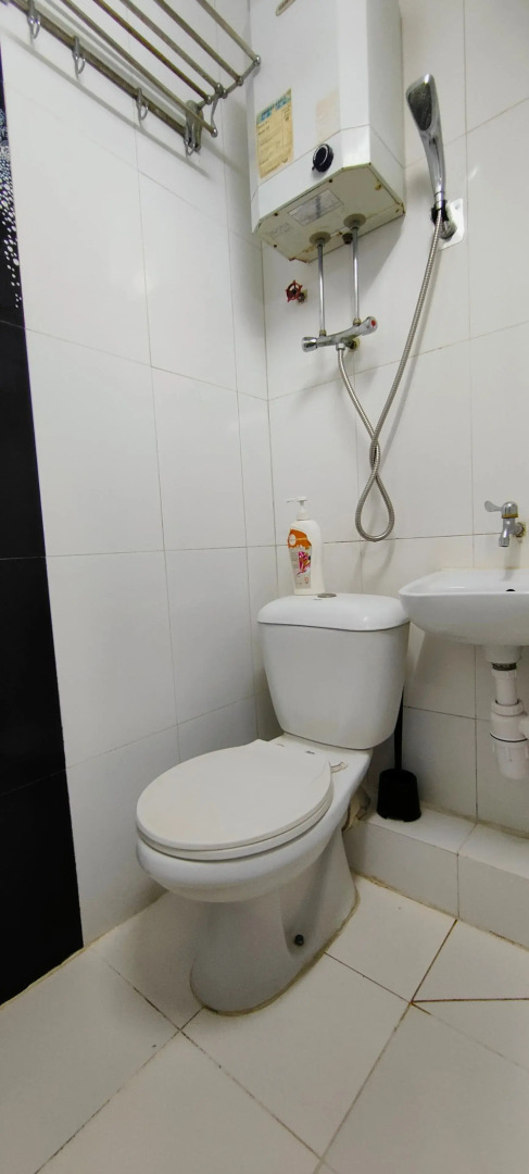 Four Seasons Guest House