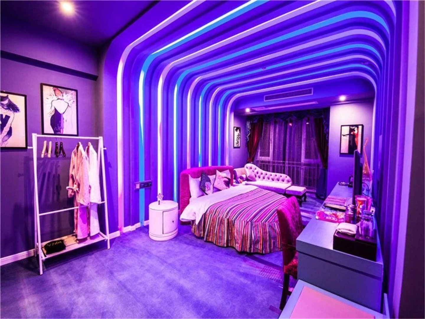 Vegas Cultural Hotel Neijiang Branch