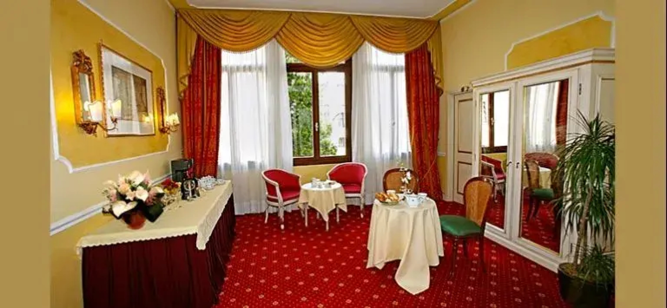 Ca Lucatello Townhouse