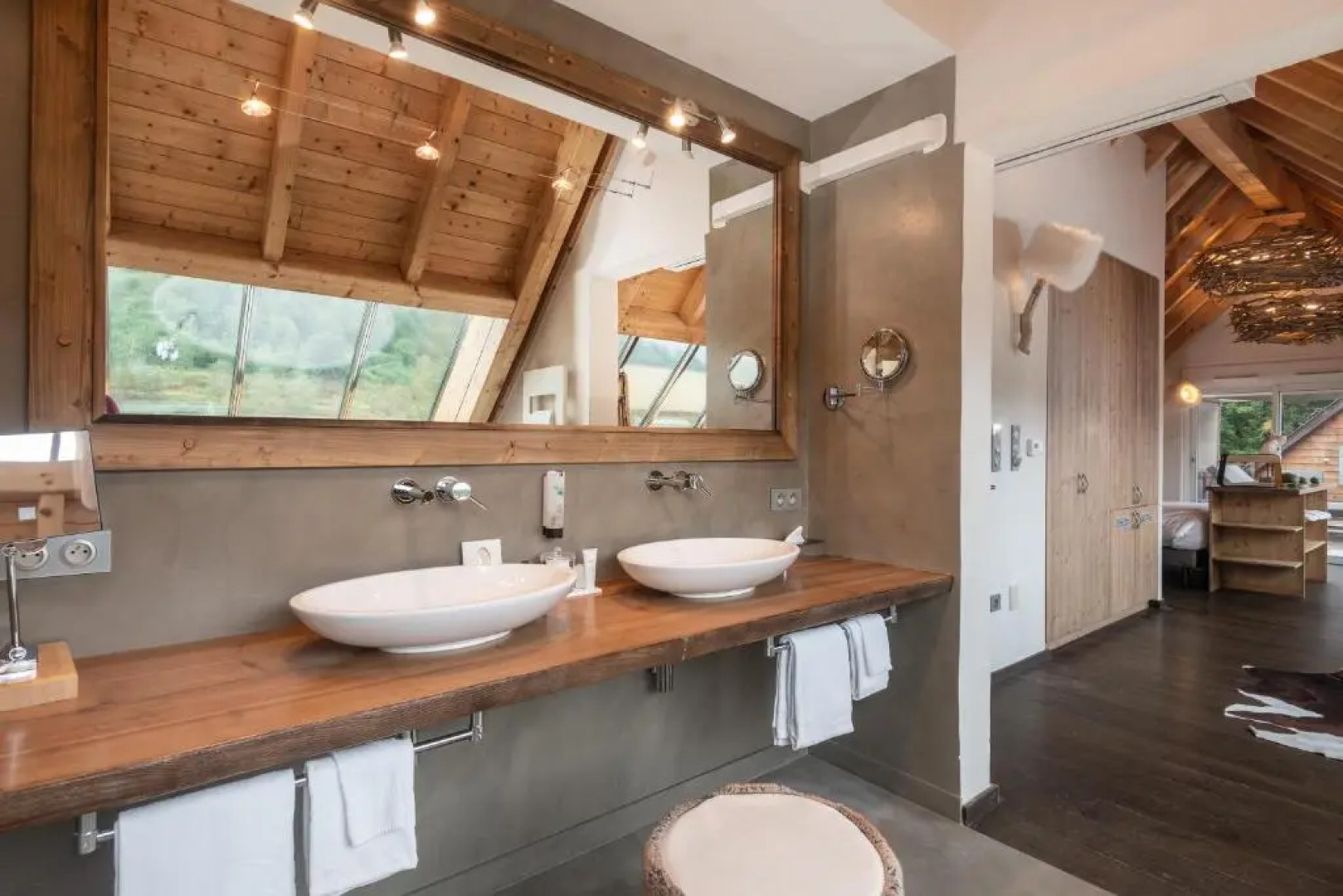 La Cheneaudiere - Hôtel Spa - Relais & Châteaux