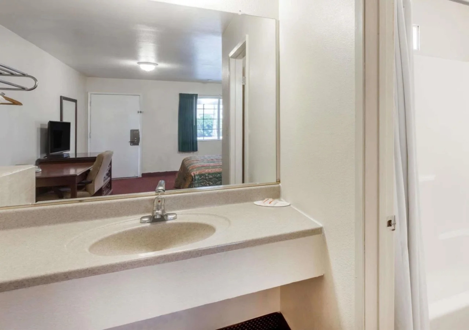 Rodeway Inn & Suites Blythe I-10