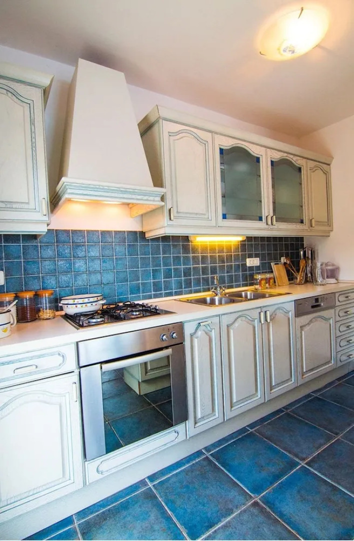 Villa With 7 Bedrooms in Maslinica, With Wonderful sea View, Private P