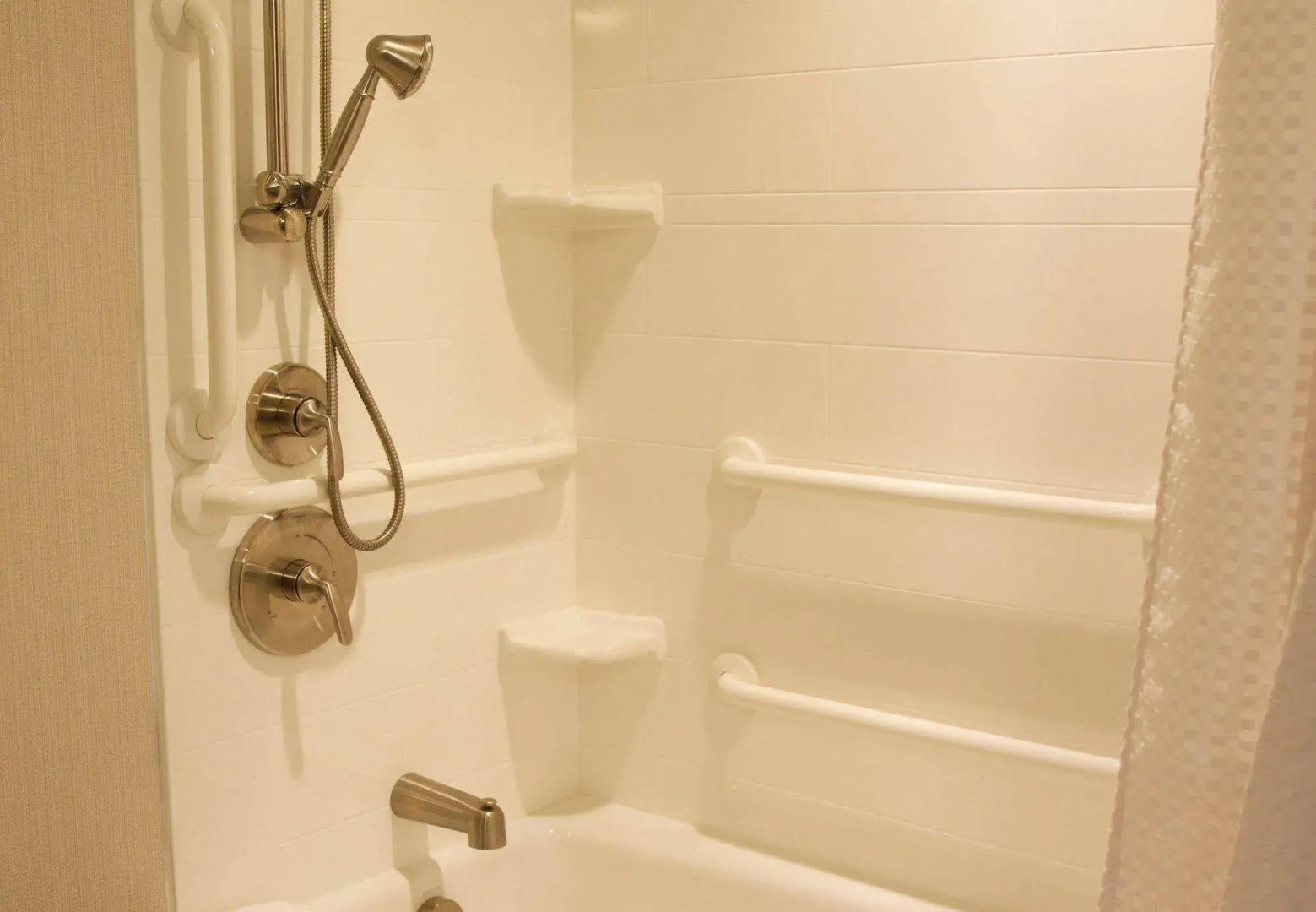 Courtyard by Marriott Asheville Airport