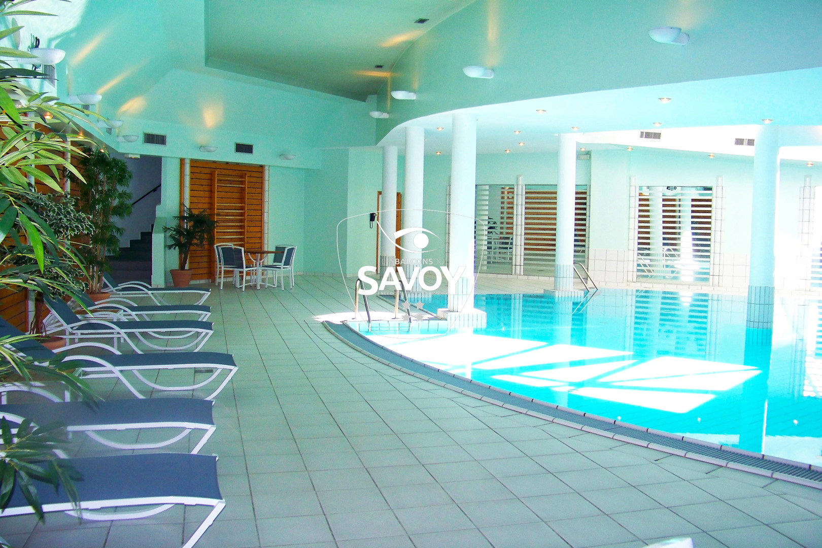 Les Balcons du Savoy