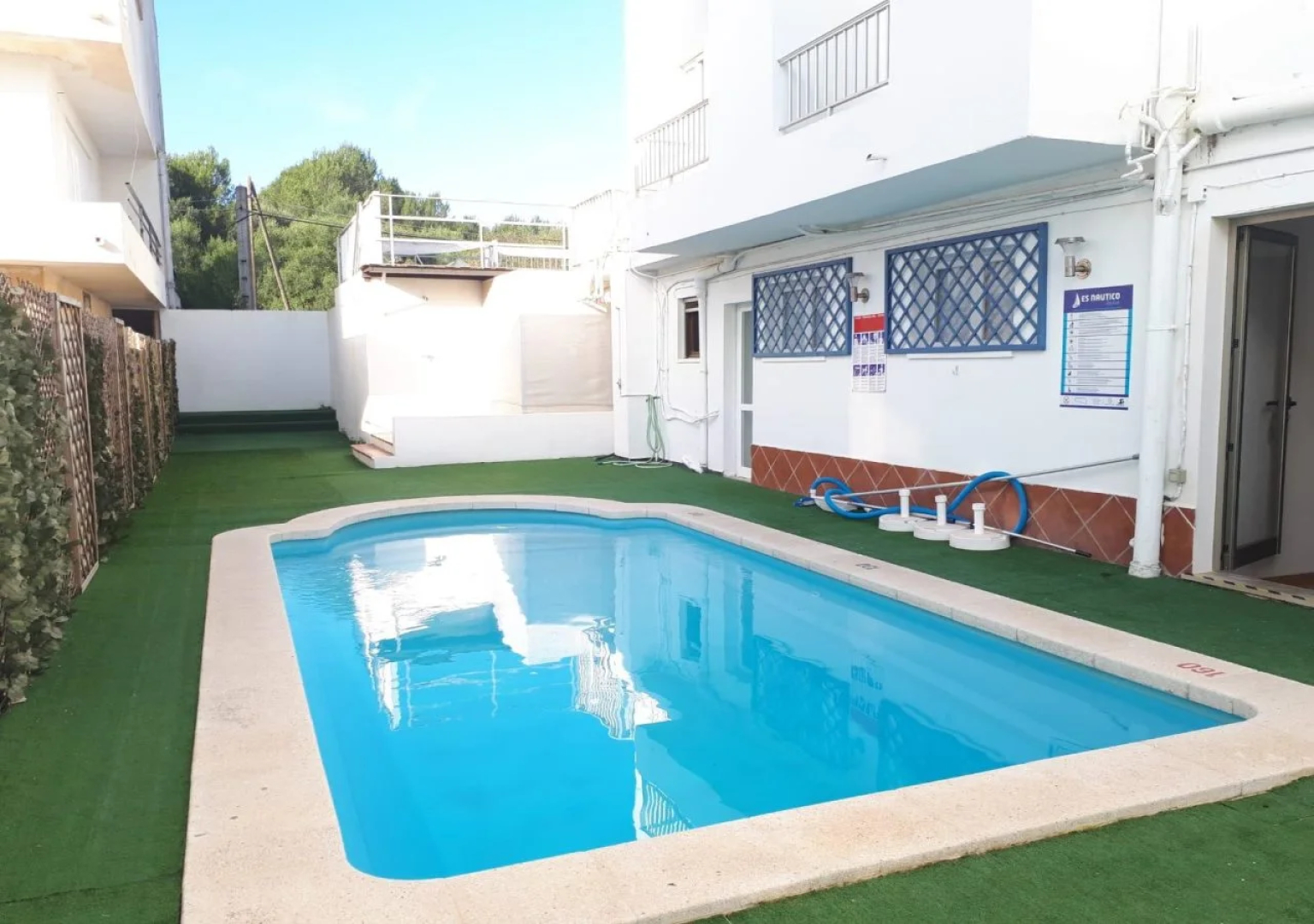 Hotel Es Nautico Suites