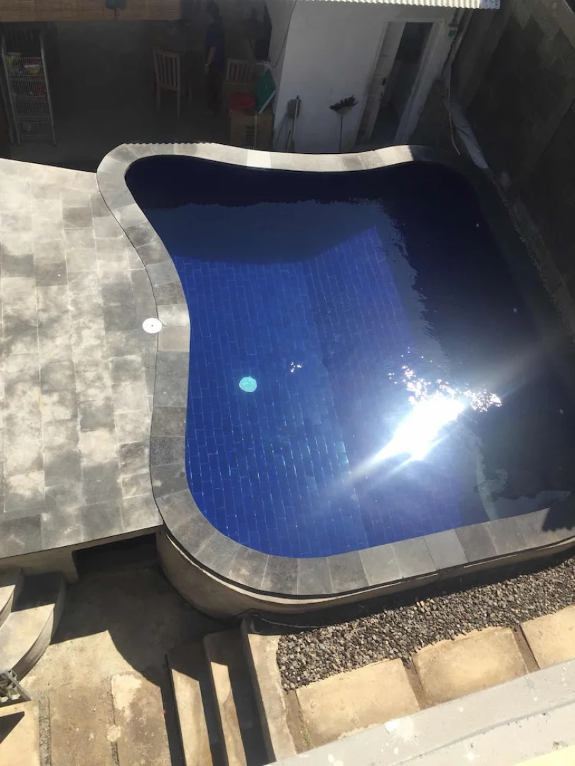 D'Reborn Guest House