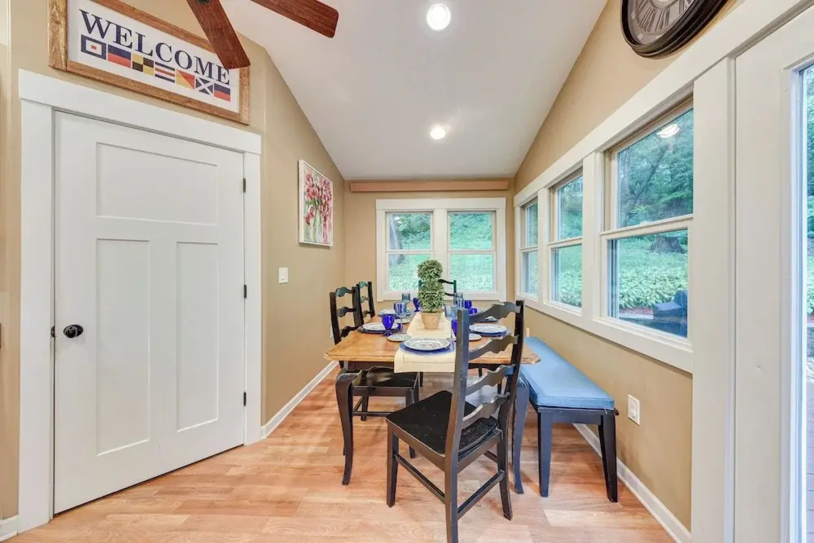 Family-friendly Twin Lakes Home Near Lake Mary!