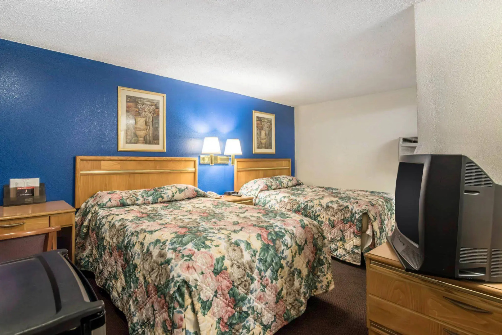 Rodeway Inn & Suites Ithaca South