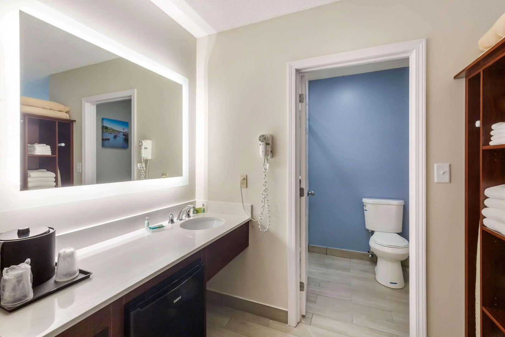 Ogunquit River Inn & Suites