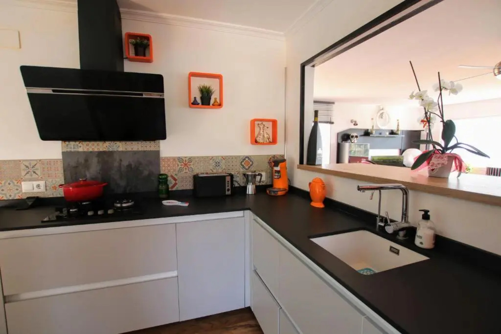 TESS Villa El Mirador