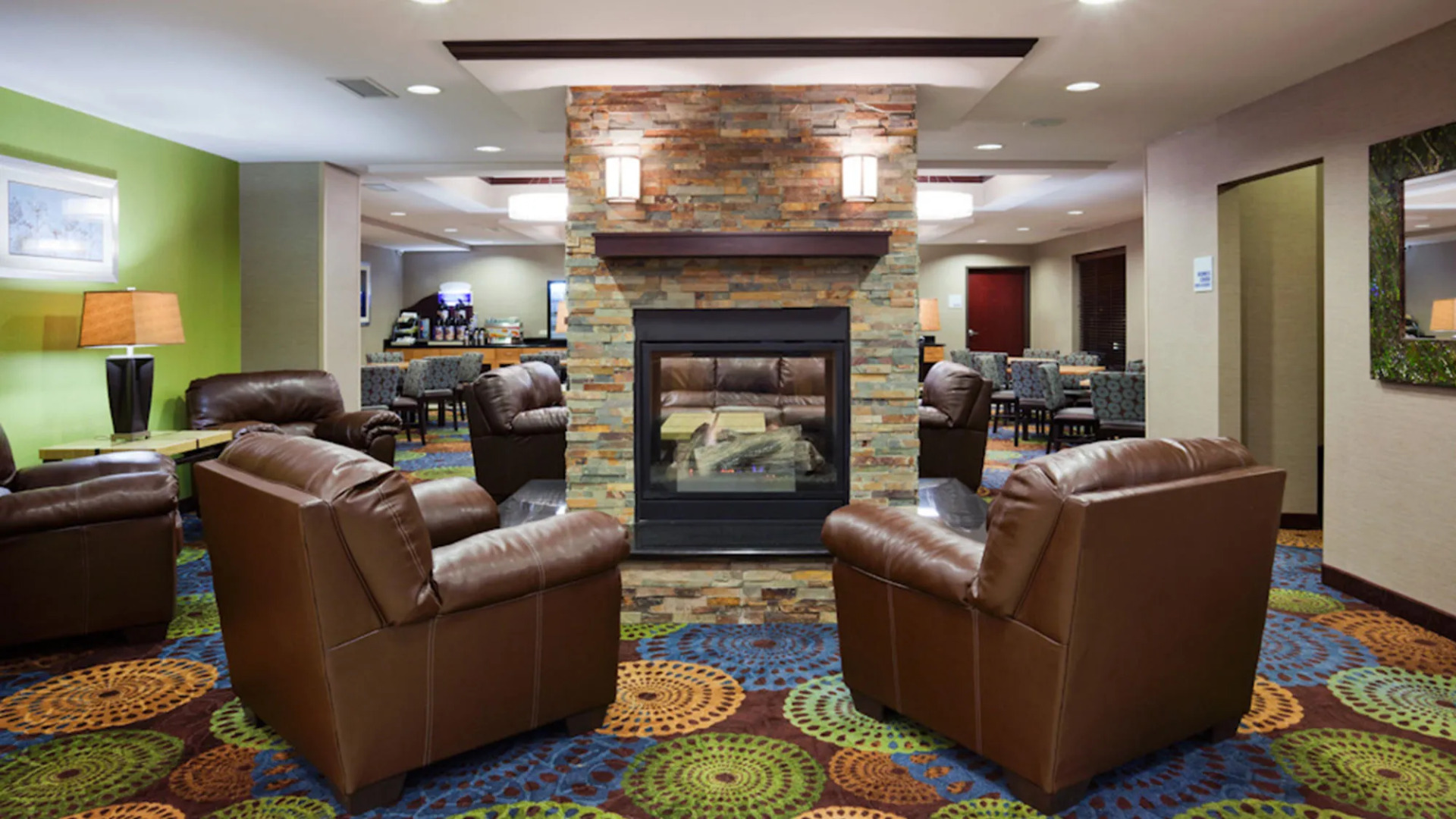 Holiday Inn Express & Suites Rochester – Mayo Clinic Area by IHG