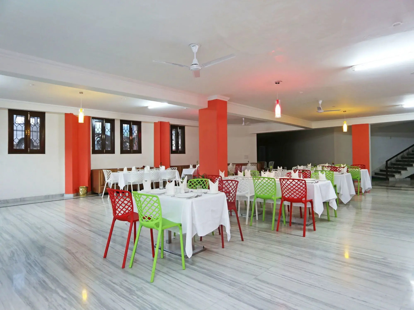 Oyo 9636 Hotel Yugrishi Anandam