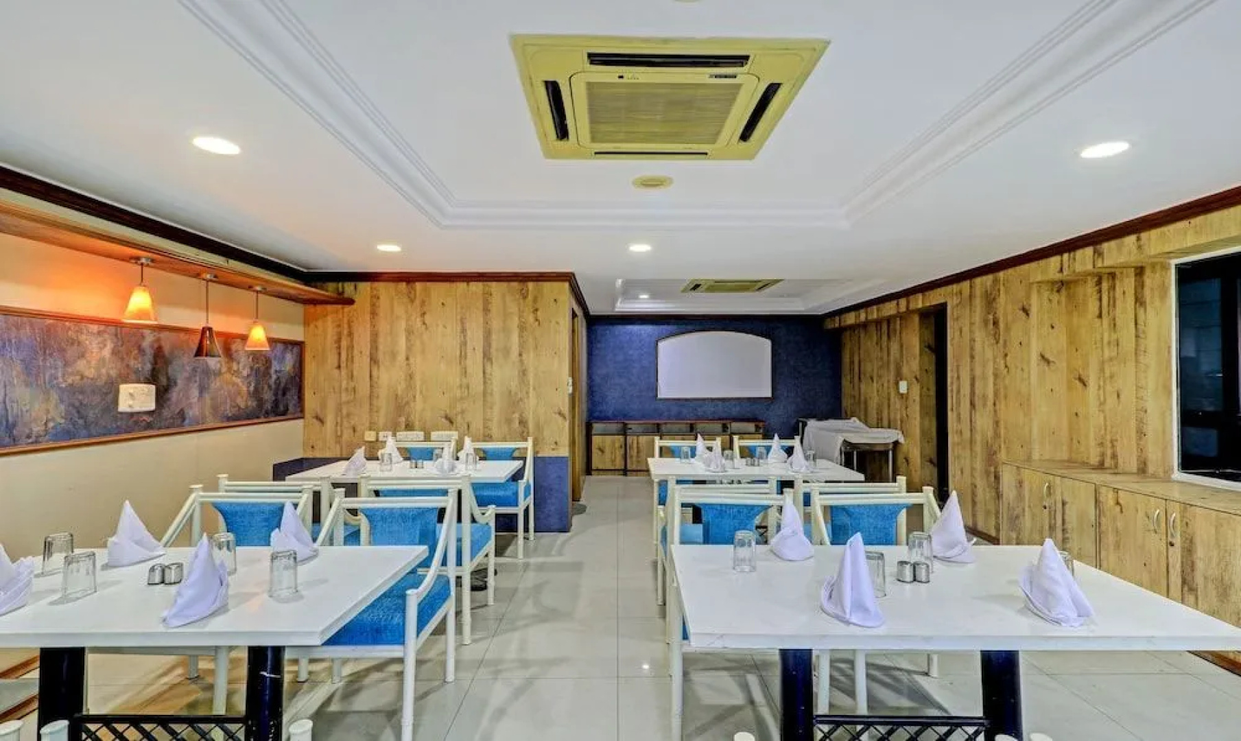 Treebo Trend Hotel Orange City