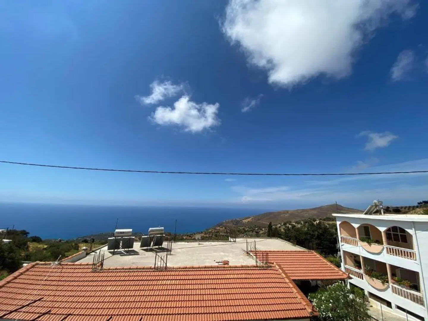 Giannis-Kleopatra House 1