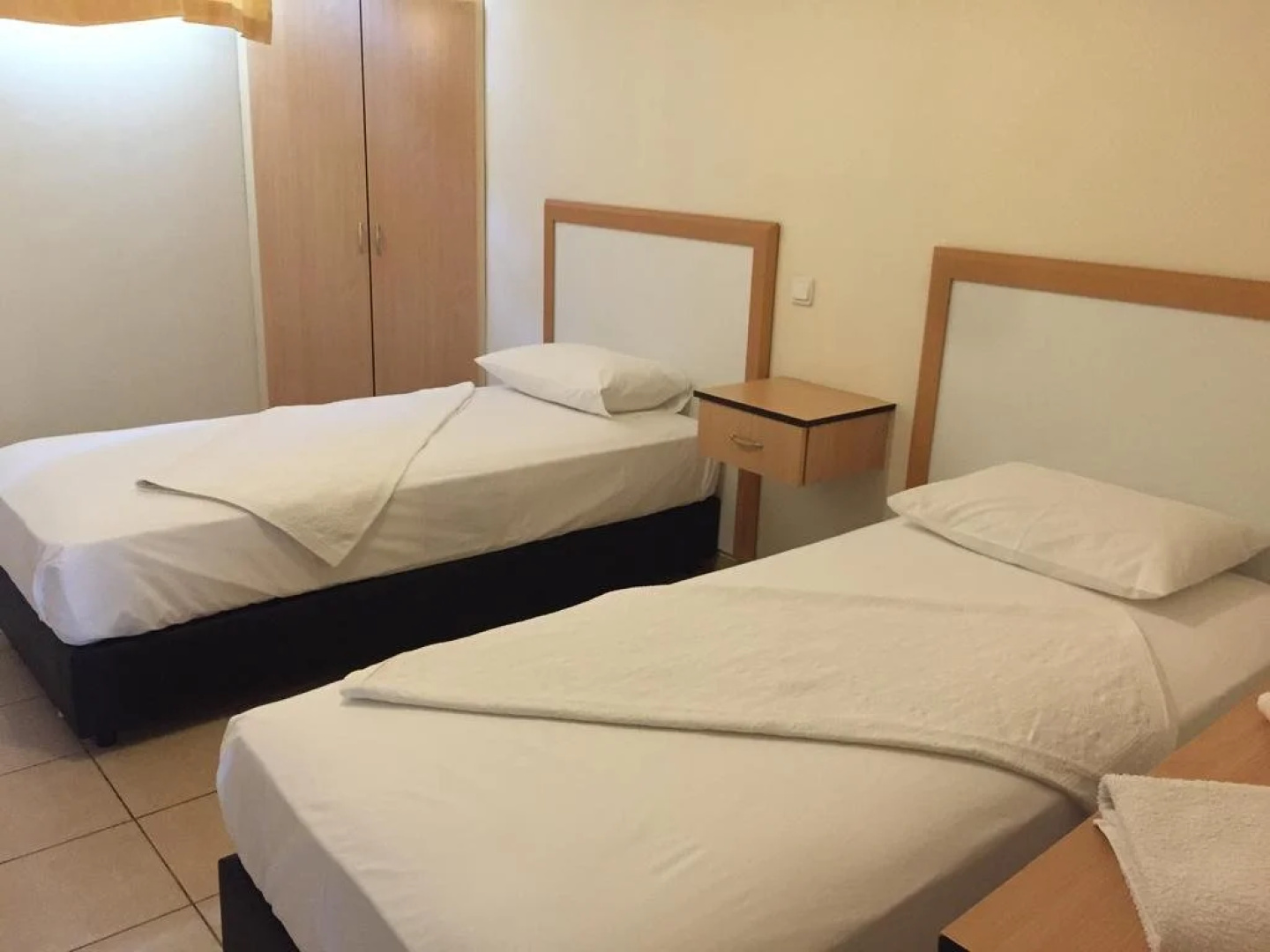 Kardesler Otel