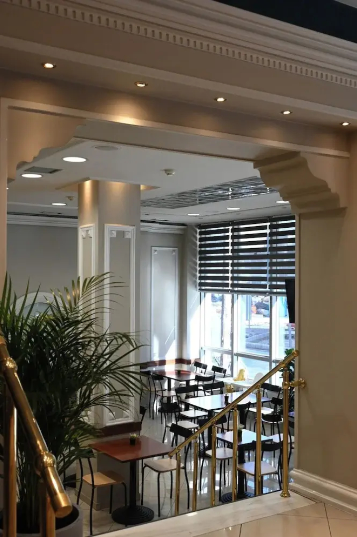 Achillion Hotel