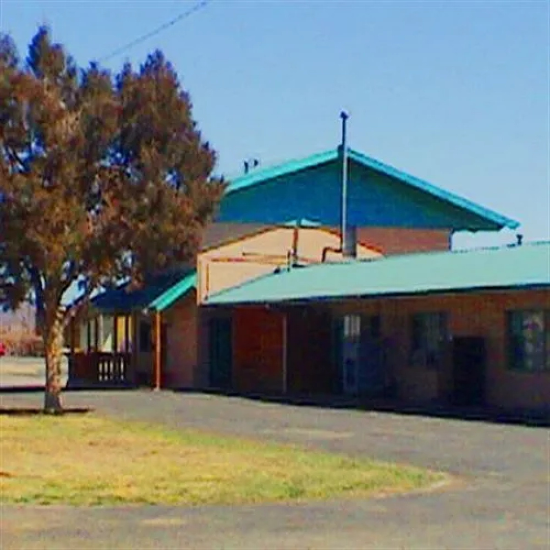 Colt Motel