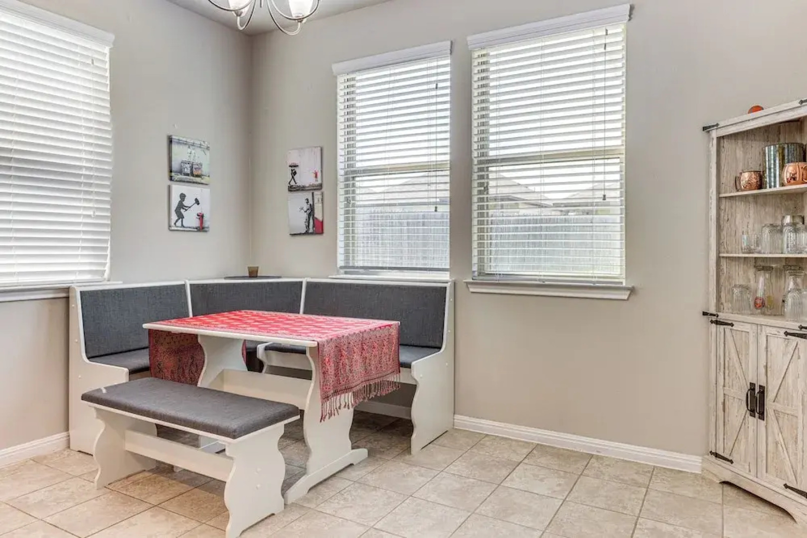 Family Home w/ Pool Access: 5 Mi to Downtown Buda!