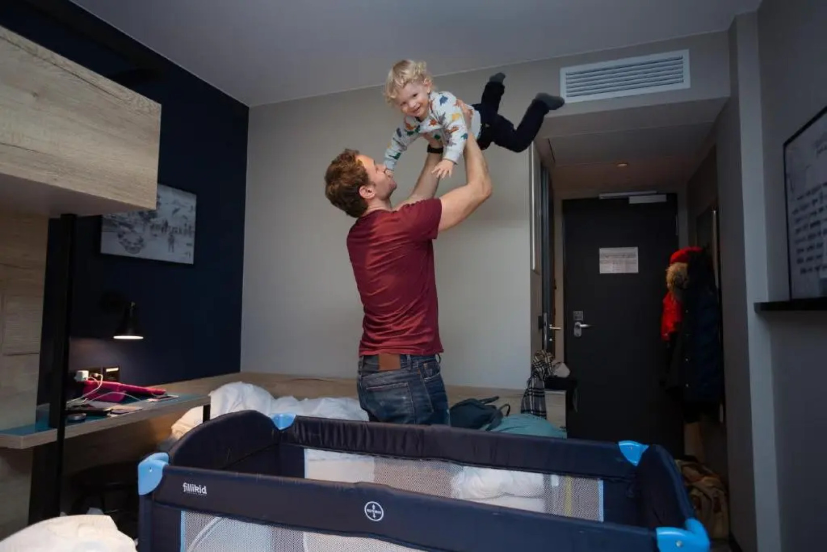 Schulz Hotel Berlin Wall at the East Side Gallery