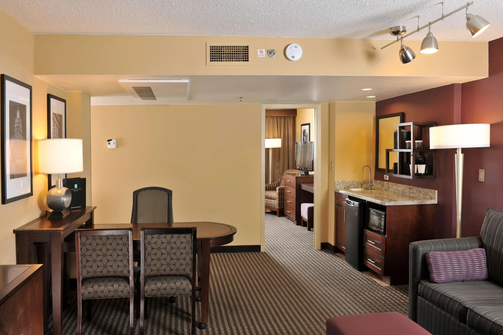 Embassy Suites Hotel Des Moines Downtown