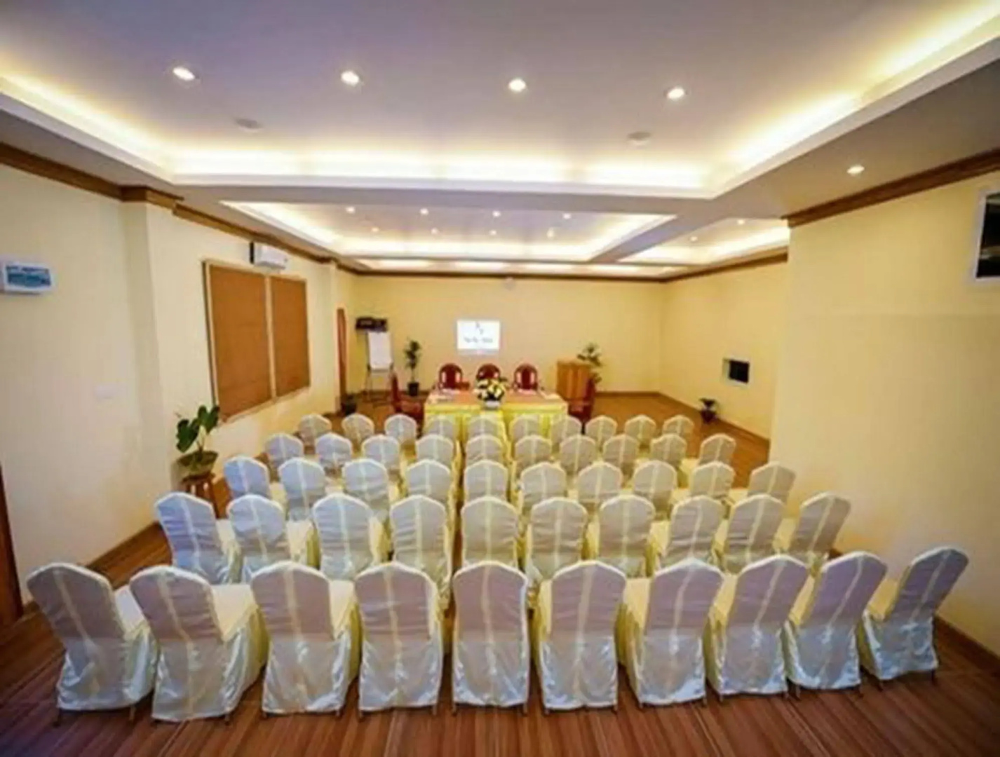 Pine Hill Resort