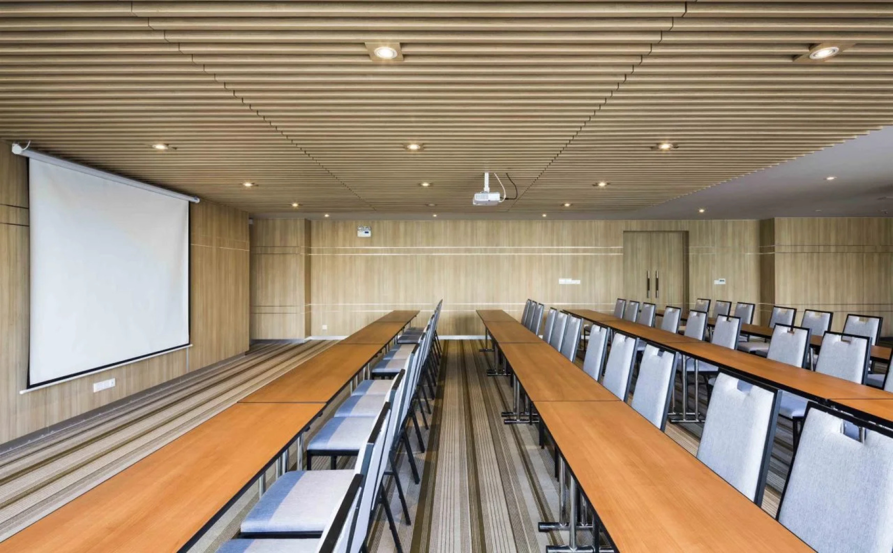 Nha Trang Beach Hotel