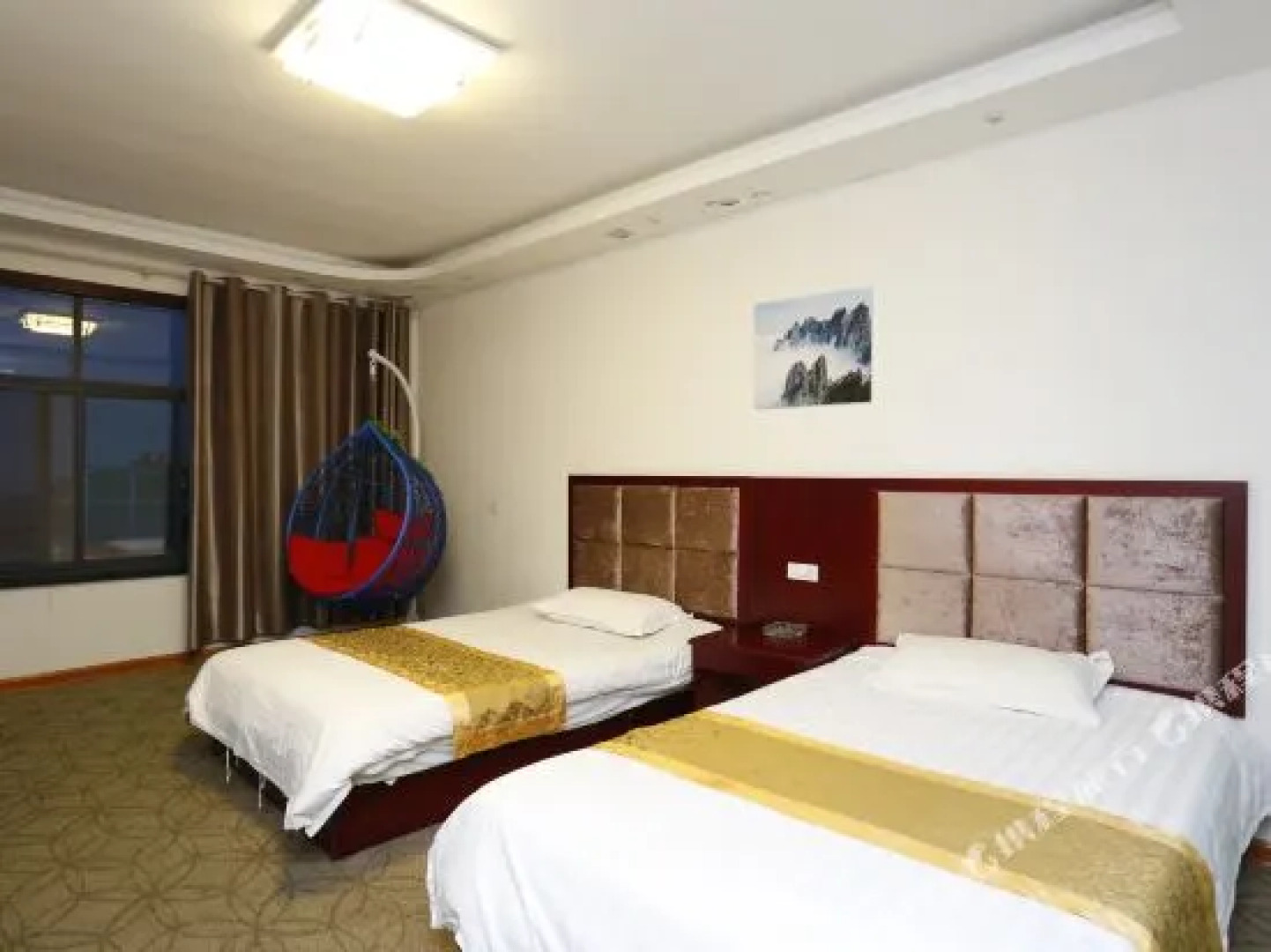 Shanyilian Hotel (Anshang Branch)