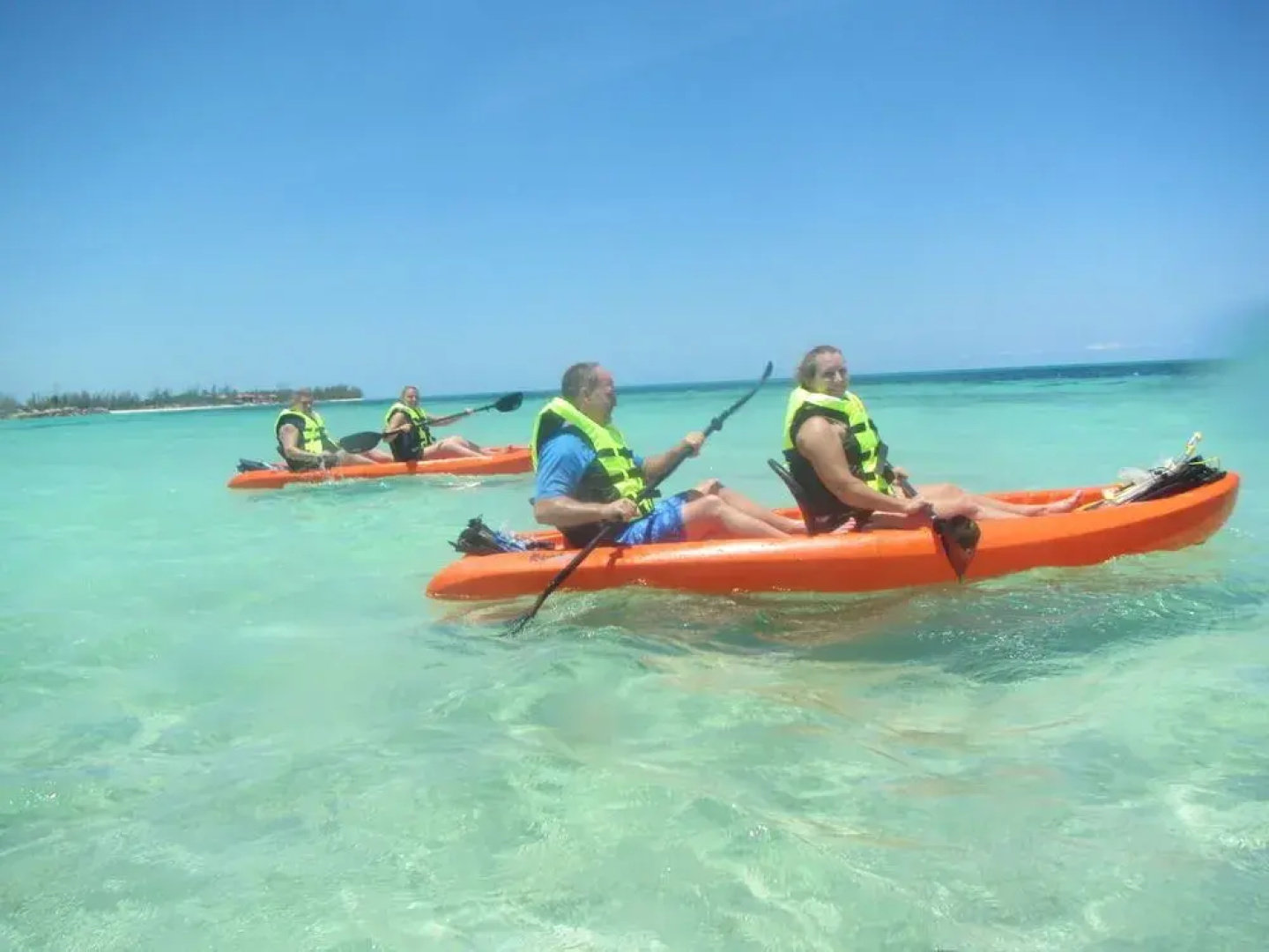 Captain's Cove Beach Resort & Villas