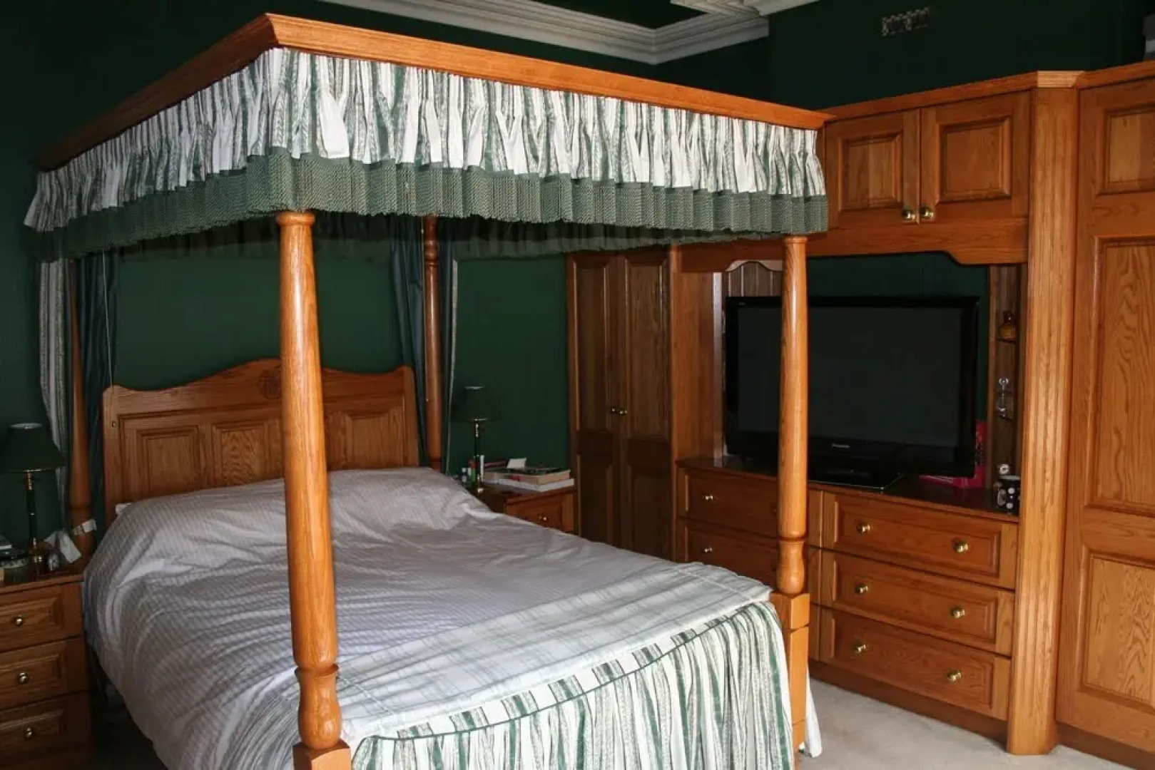 Remarkable 6-bedroom Villa in Pennine Barnsley