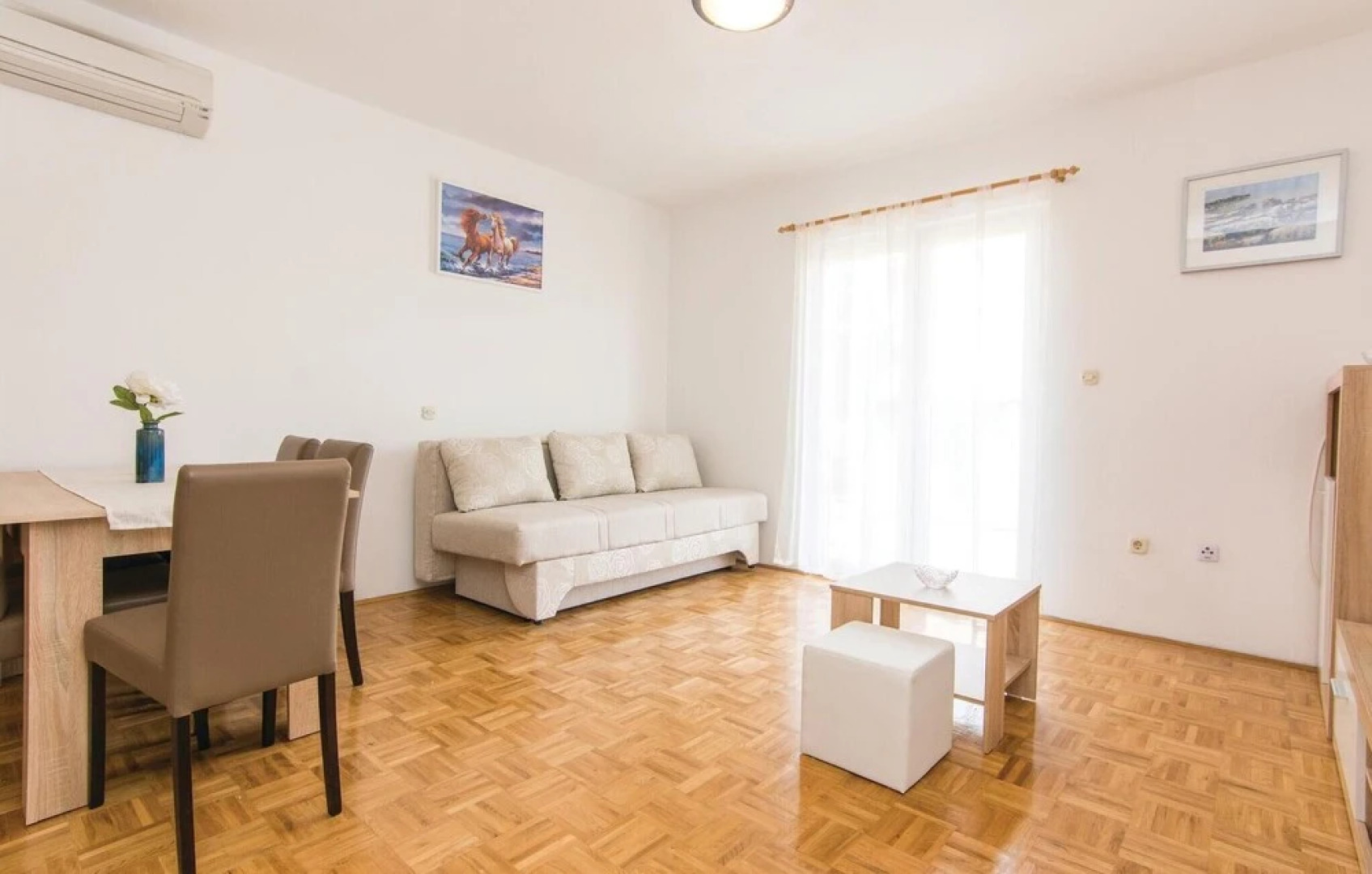 Beautiful Apartment in Pridraga With 1 Bedrooms and Wifi