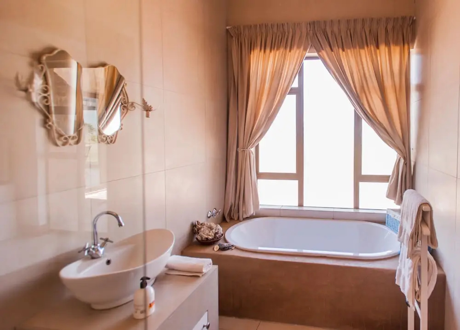 R'new Pecan Farm & Wellness Centre