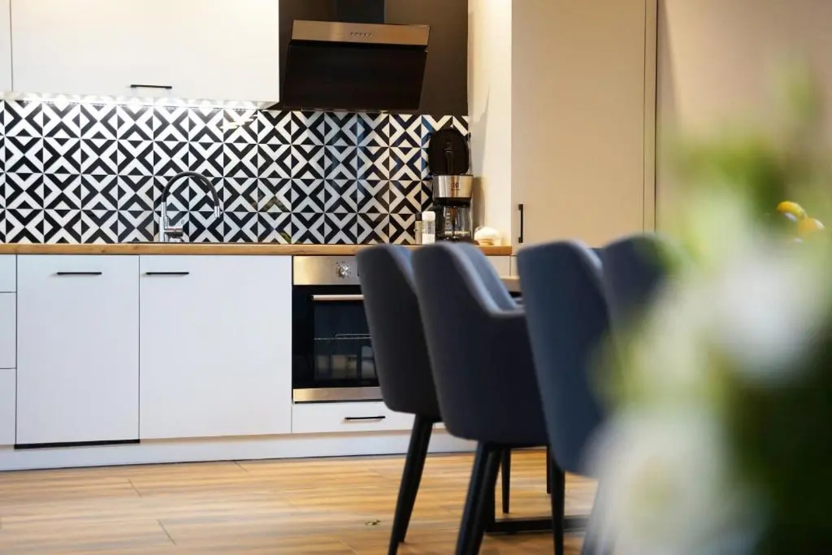 Holiday Resort With Sauna and Jacuzzi, Mielenko