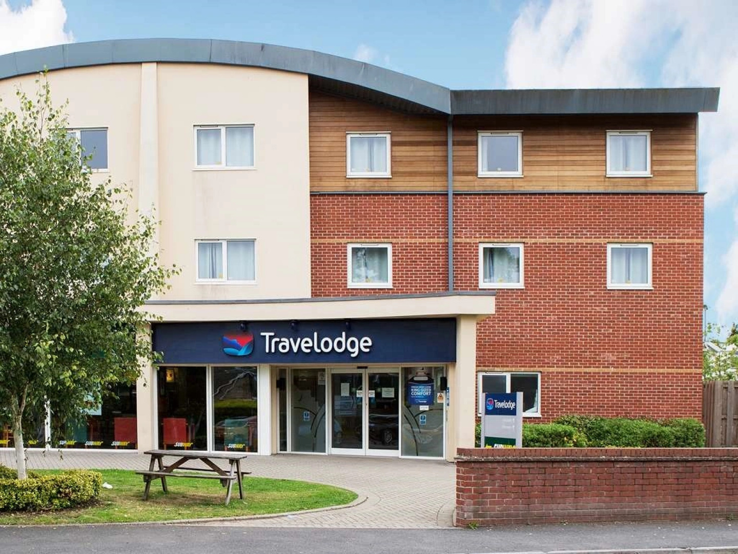 Travelodge Devizes Hotel