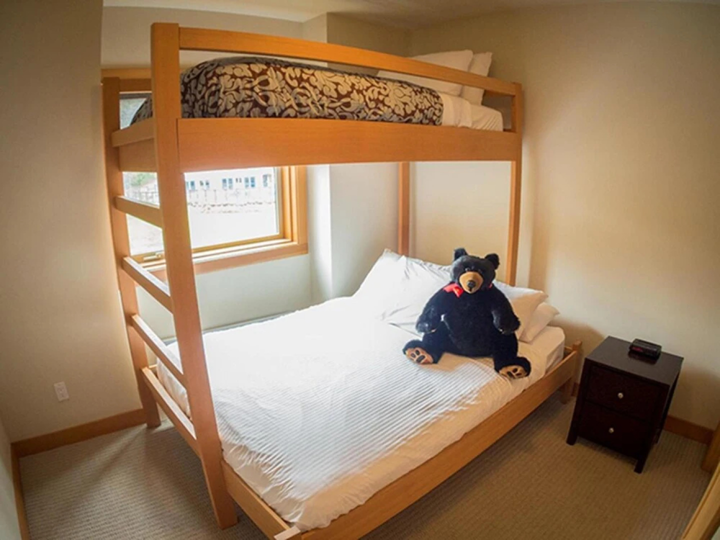 Kookaburra Lodge #302 By Bear Country