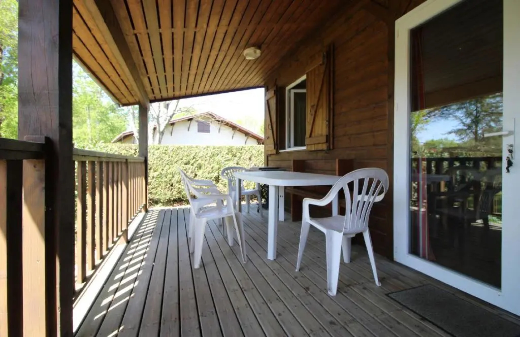 Chalet 4 personnes avec piscine privative