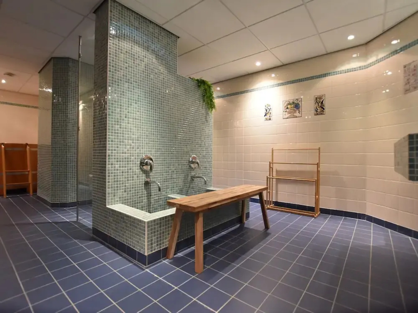 Beautiful Holiday Farm in Holten With hot tub and Sauna