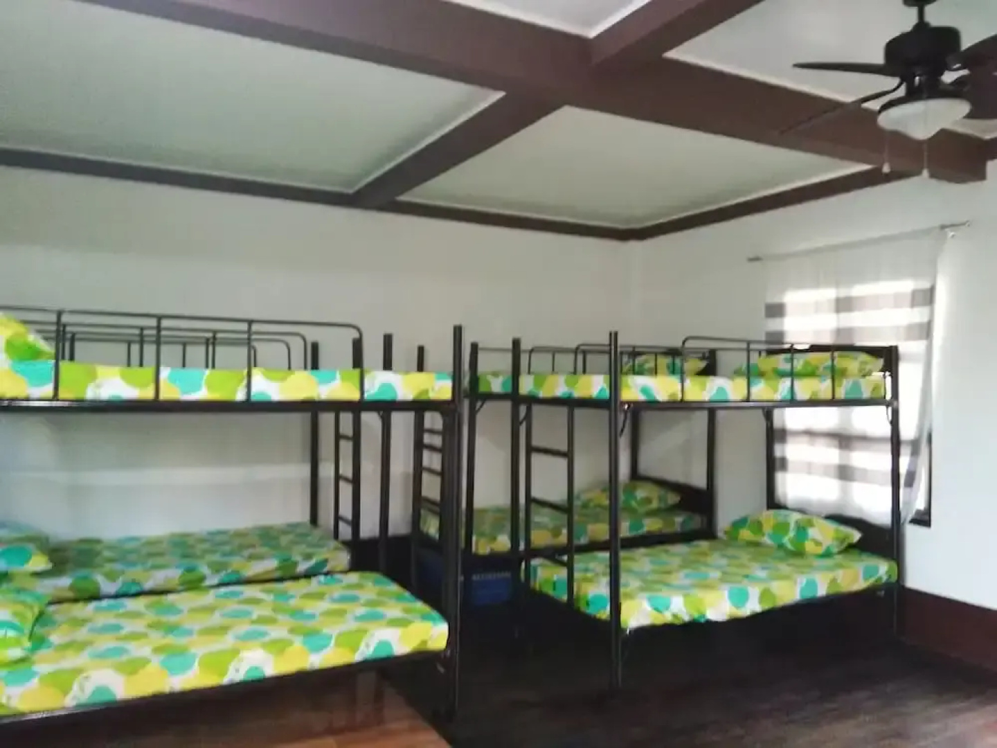 Ross Rose Budget Hotel