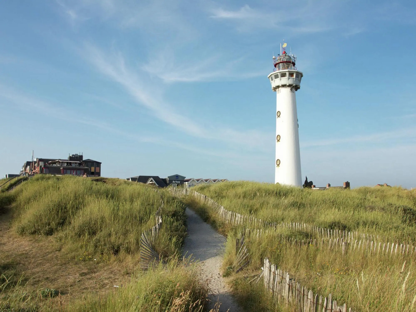 Unique Studio on Large Estate With sea View