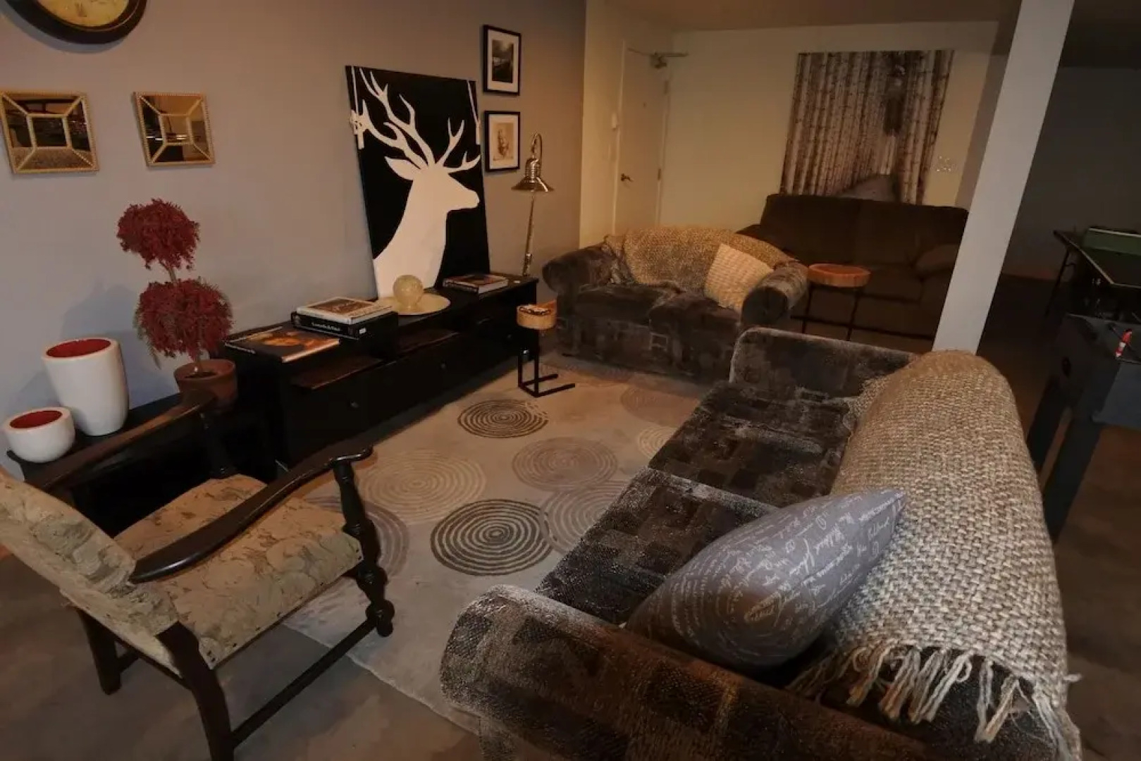 Black Rooster Guesthouse