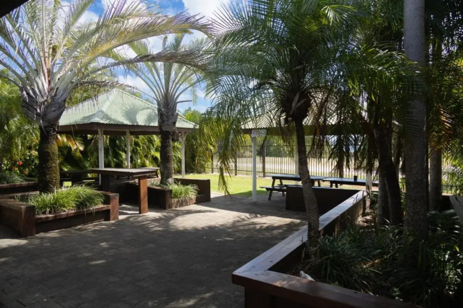 Wongai Beach Hotel