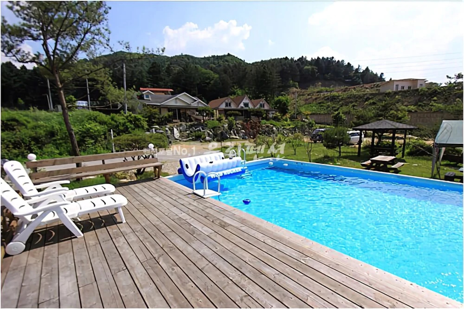 Hongcheon Pastel Pension