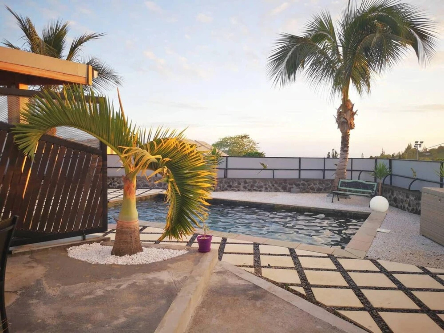 Apartment With One Bedroom In Saint Joseph With Pool Access Furnished Terrace And Wifi