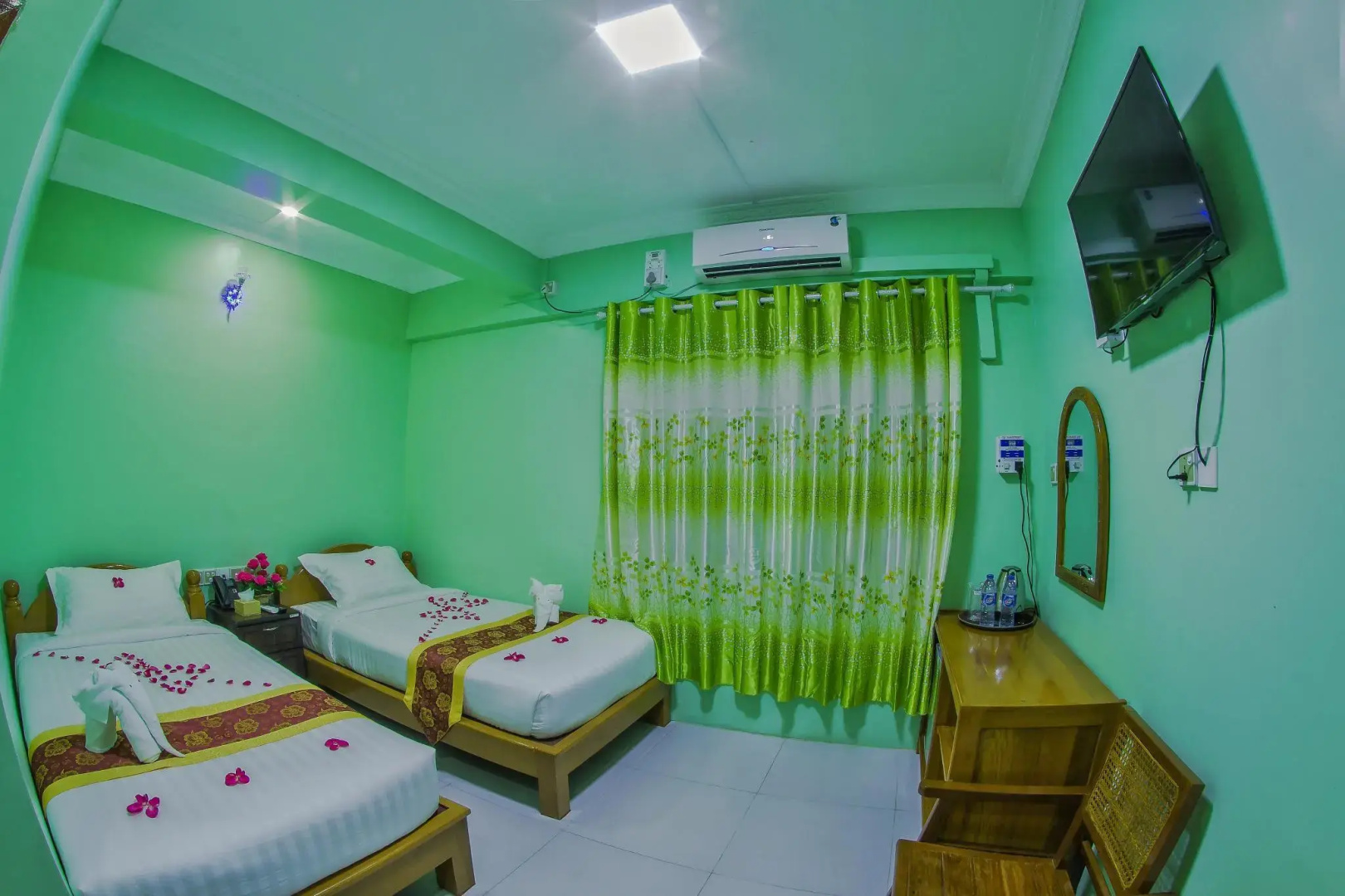 Sein Nan Daw Hotel