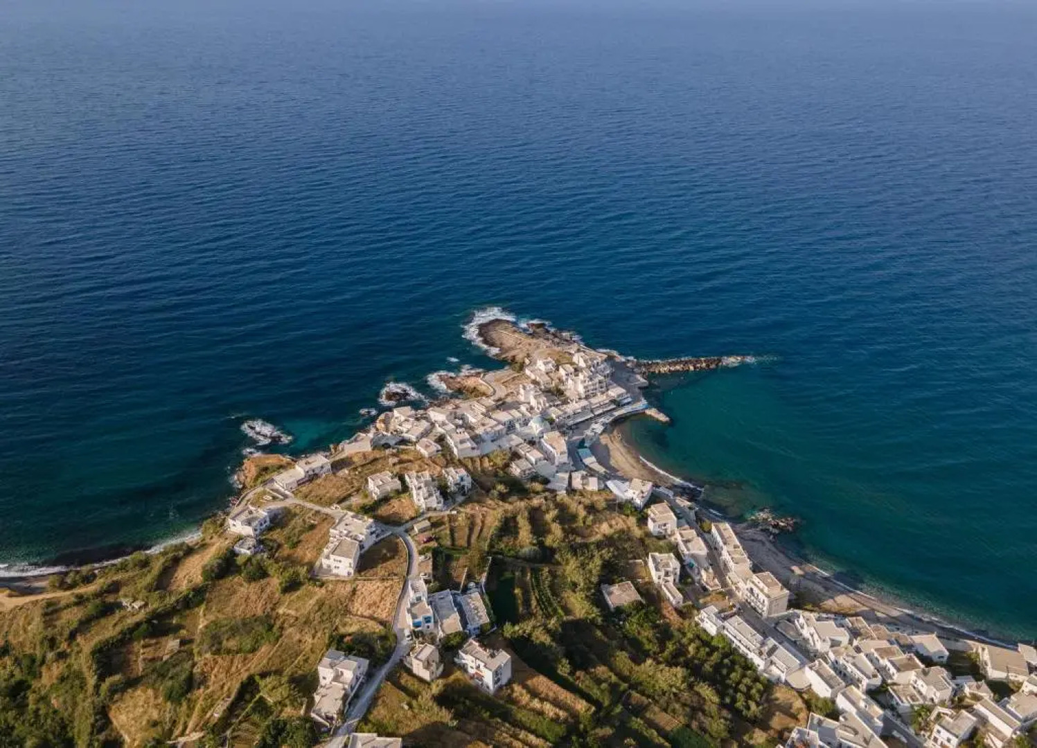 white house apollon naxos