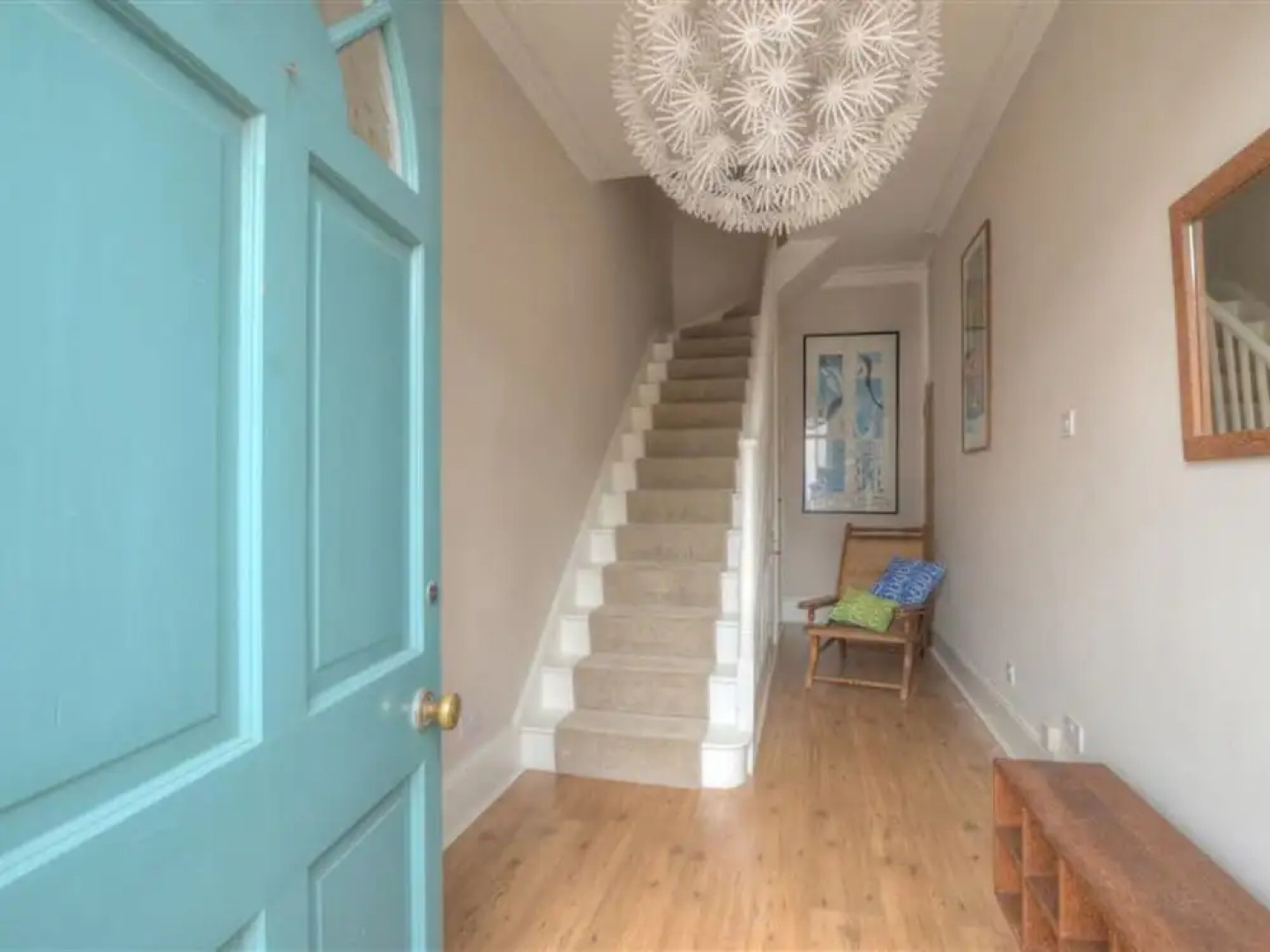 Bright Apartment in Center of Southwold near Beach & Pier