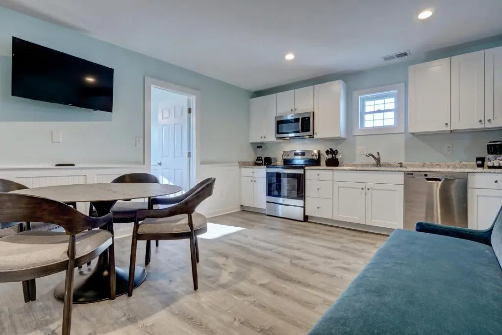 Loggerhead Inn & Suites