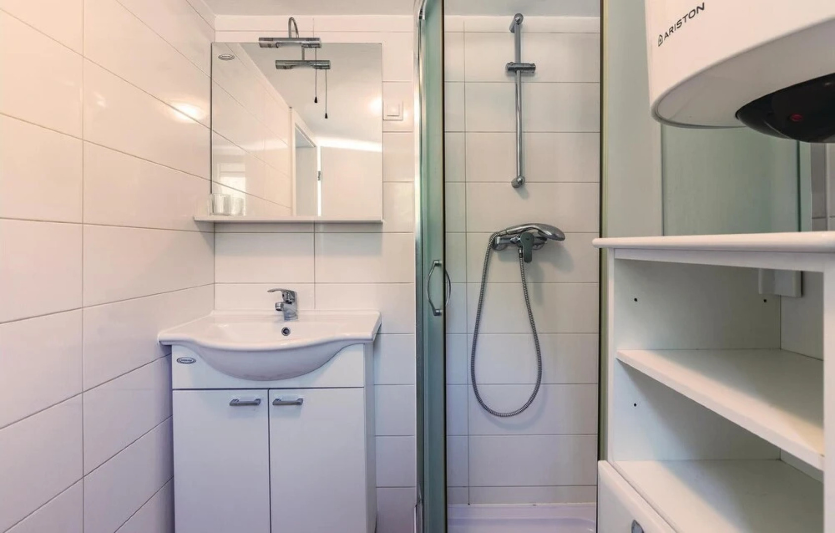 Nice Home in Premantura With Wifi and 4 Bedrooms