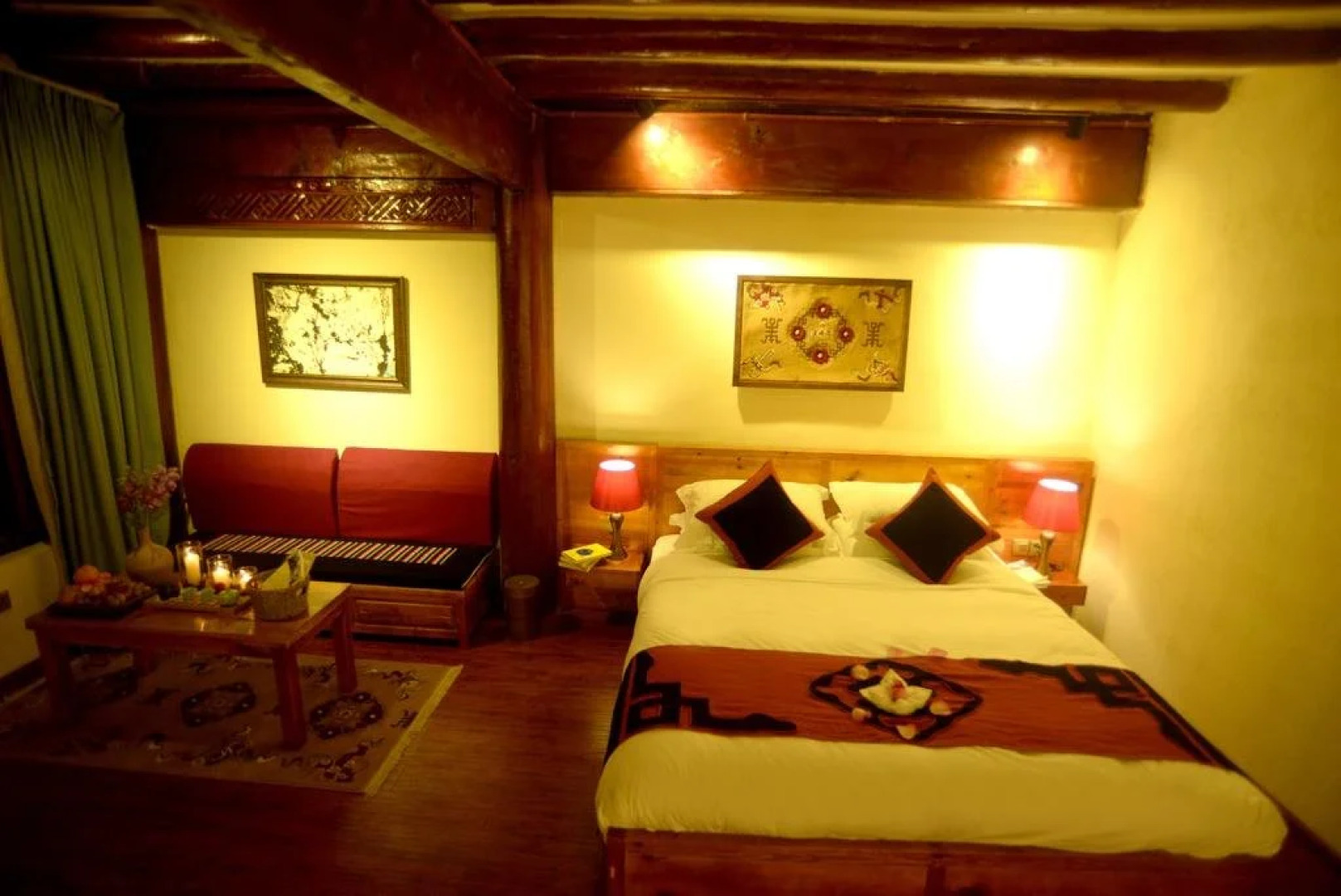 久栖·香格里拉玫瑰庄园