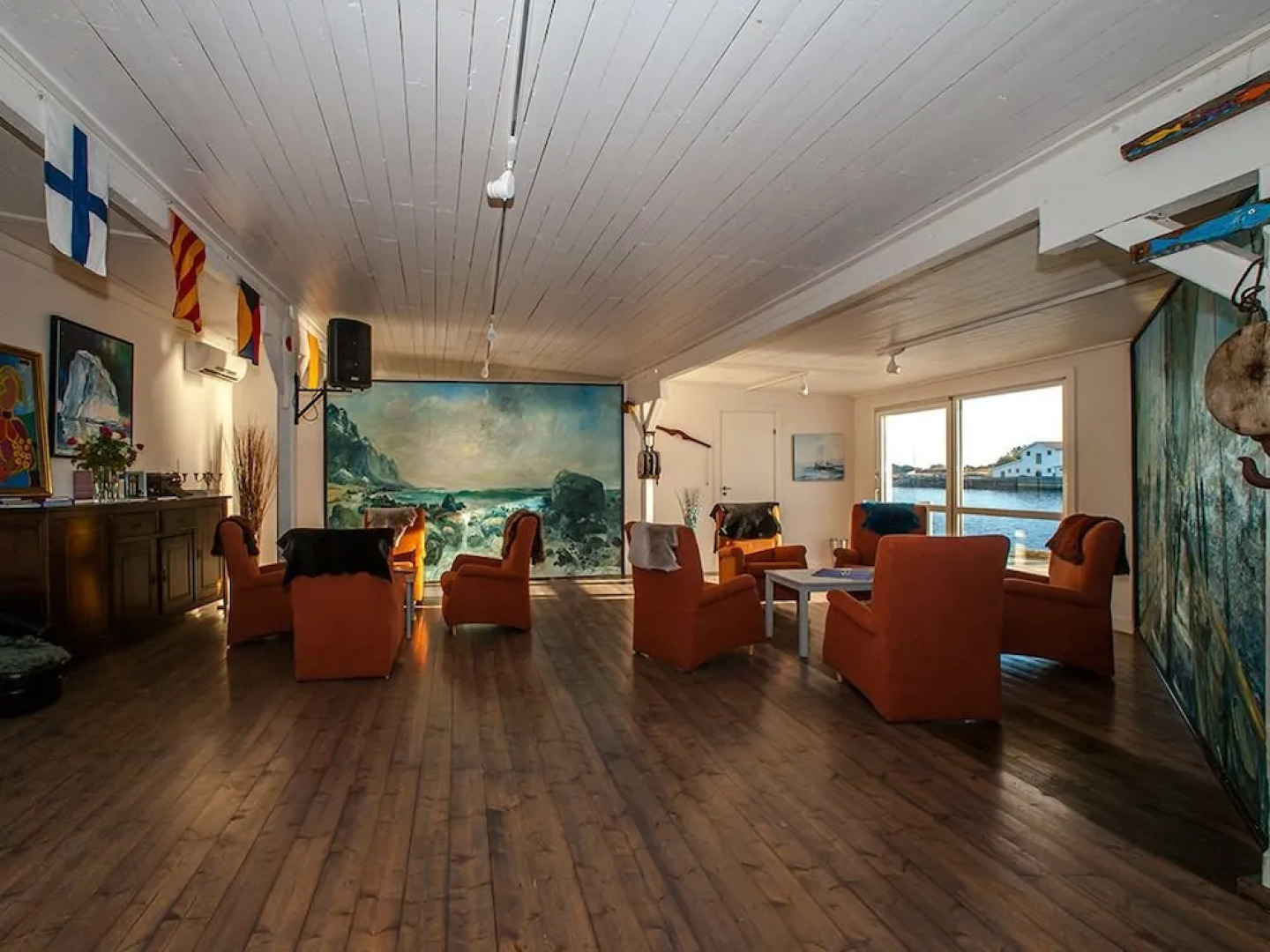 Lofoten Arctic Henningsvær Hotel